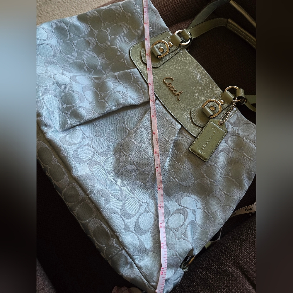 Coach Shoulder bag Sale Price🎁🥳 - Picture 15 of 16